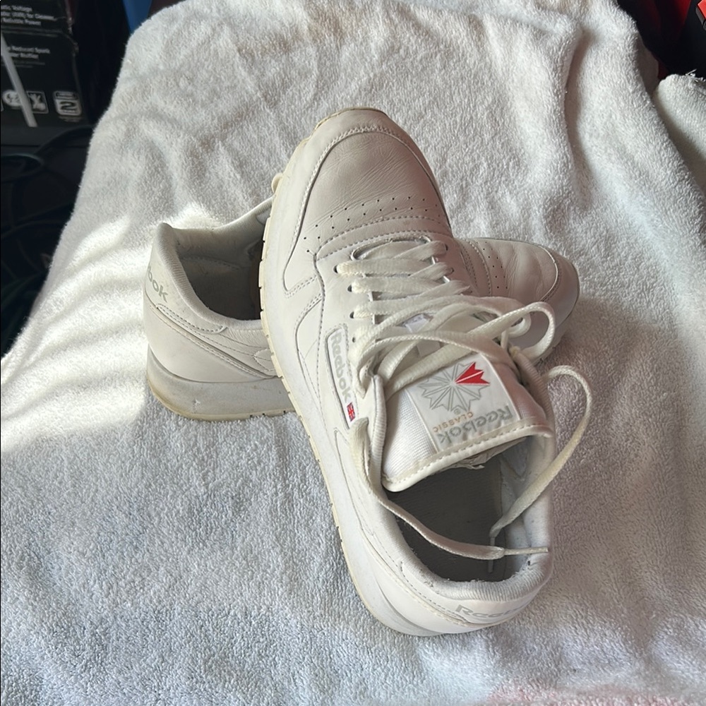 Reebok Men's White Sneakers